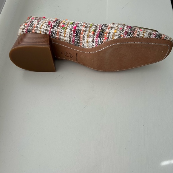 Tory Burch Tweed Georgia Pumps with Gold Accent Size 9 - Picture 6 of 6